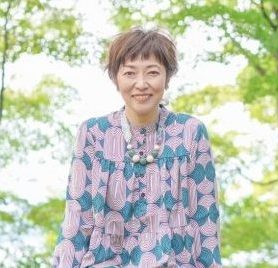 井上かおり（童謡歌手）